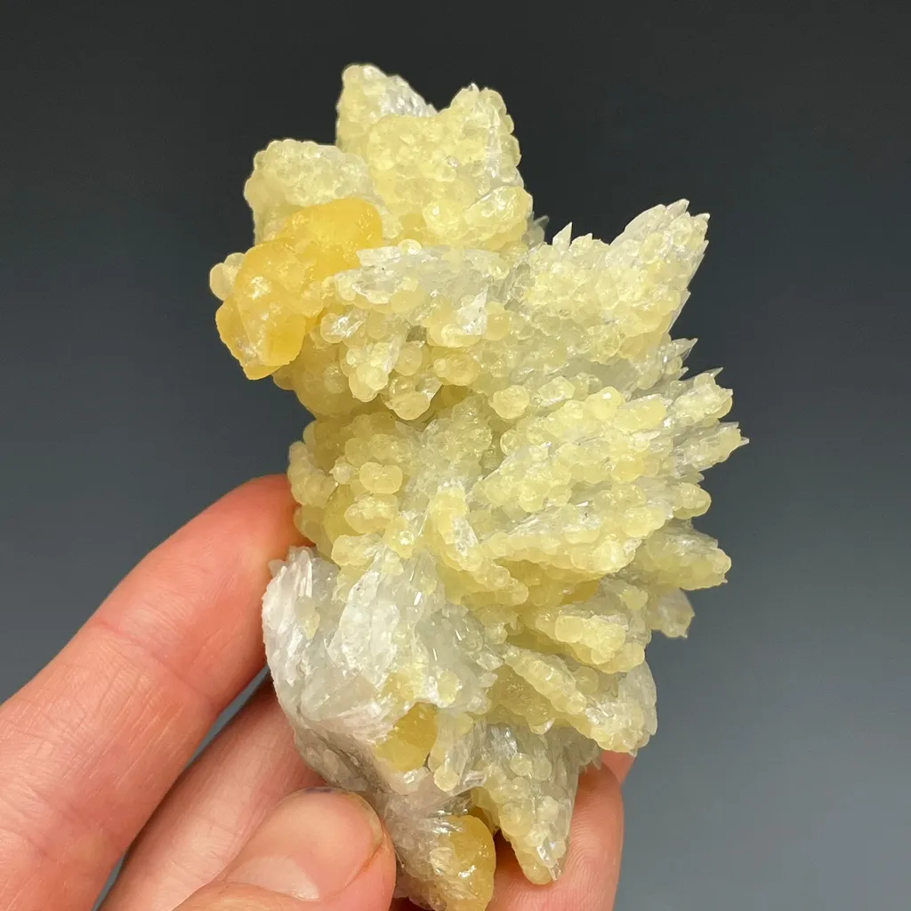 Colemanite with Calcite image