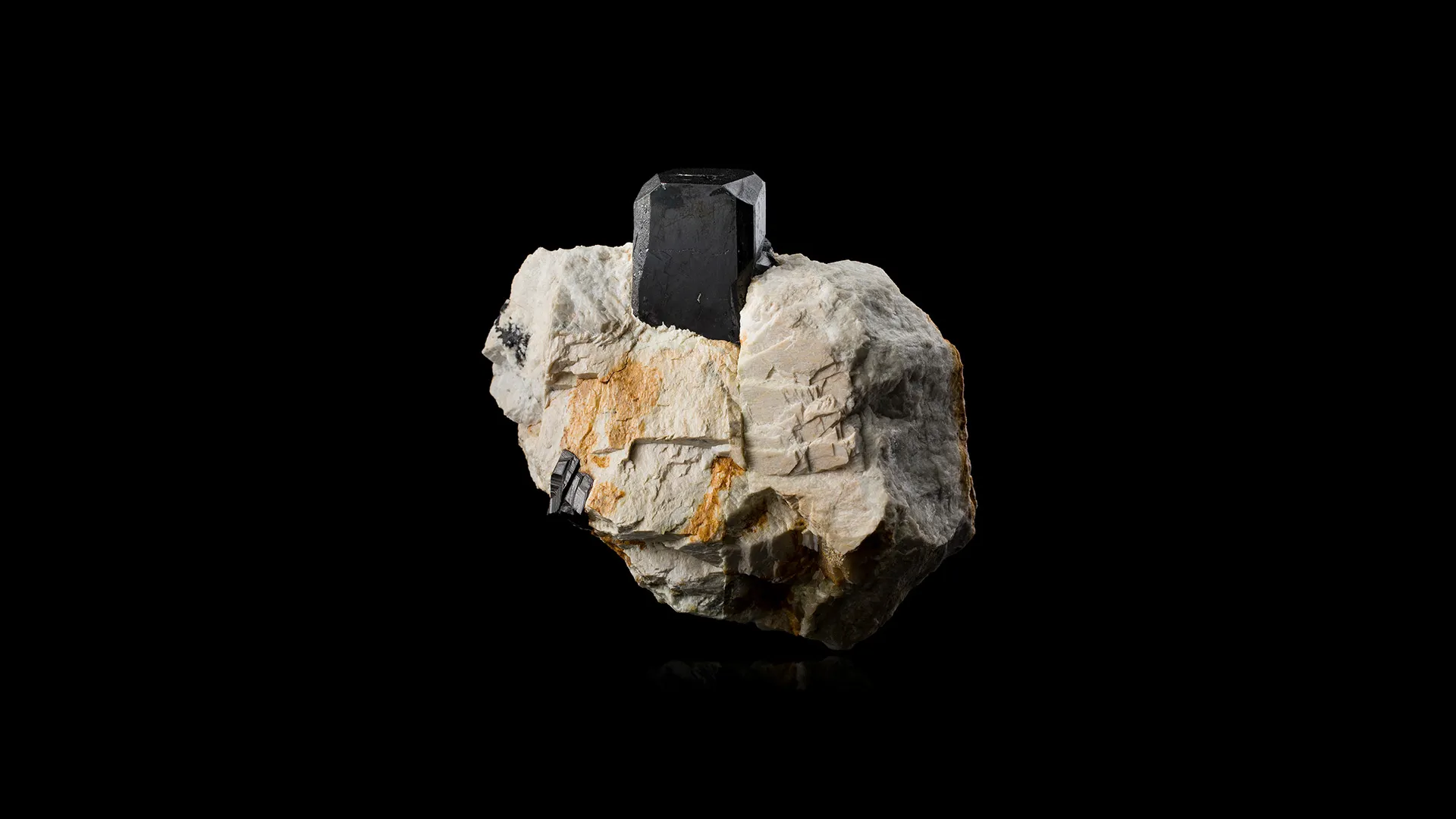 Columbite - image 1