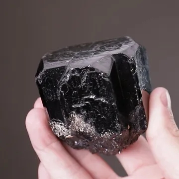 Columbite-(Fe)