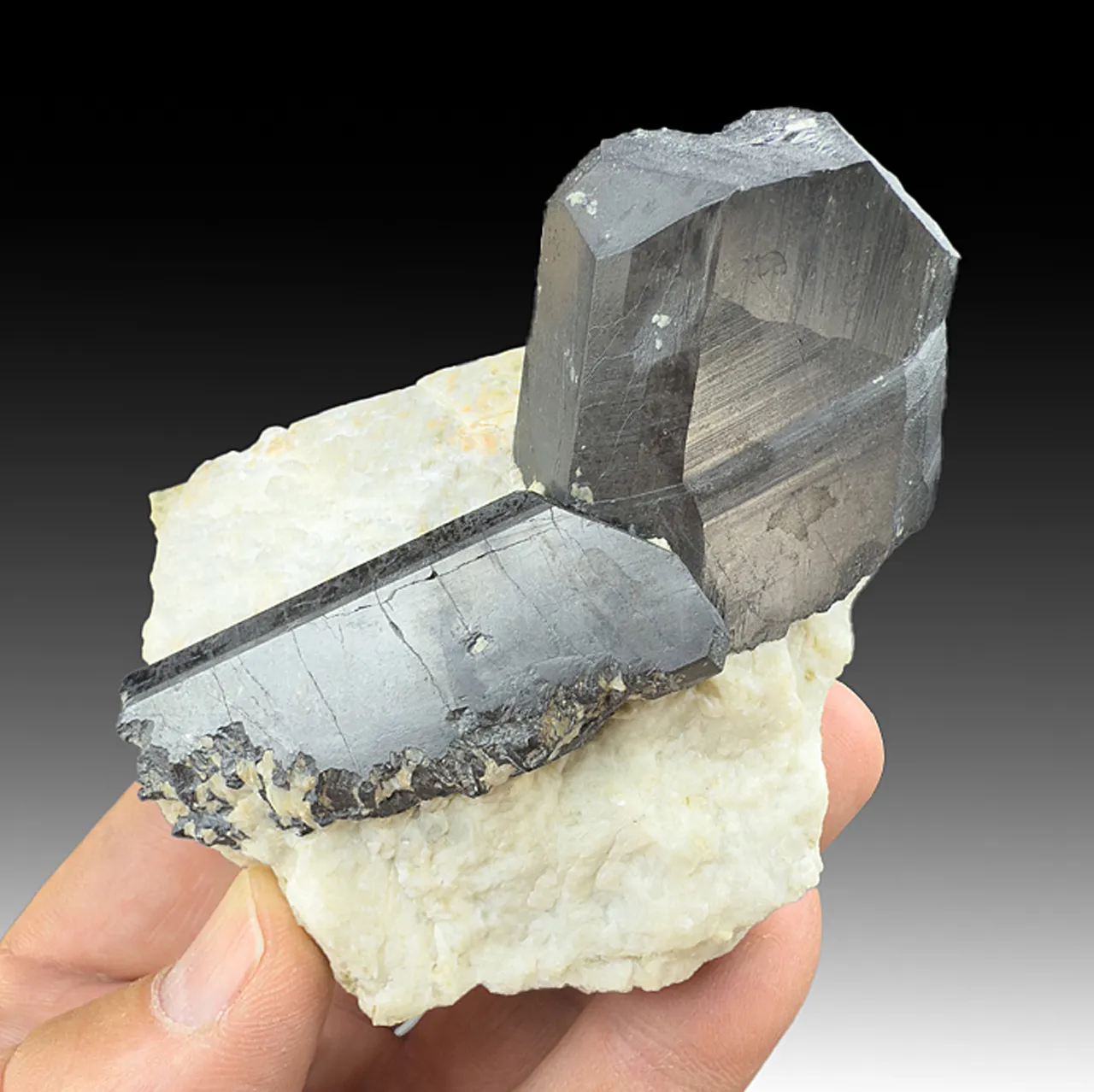 Columbite-Fe - image 1