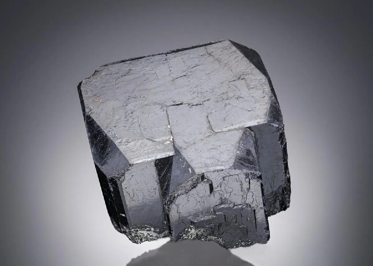 Columbite-(Fe) - image 1