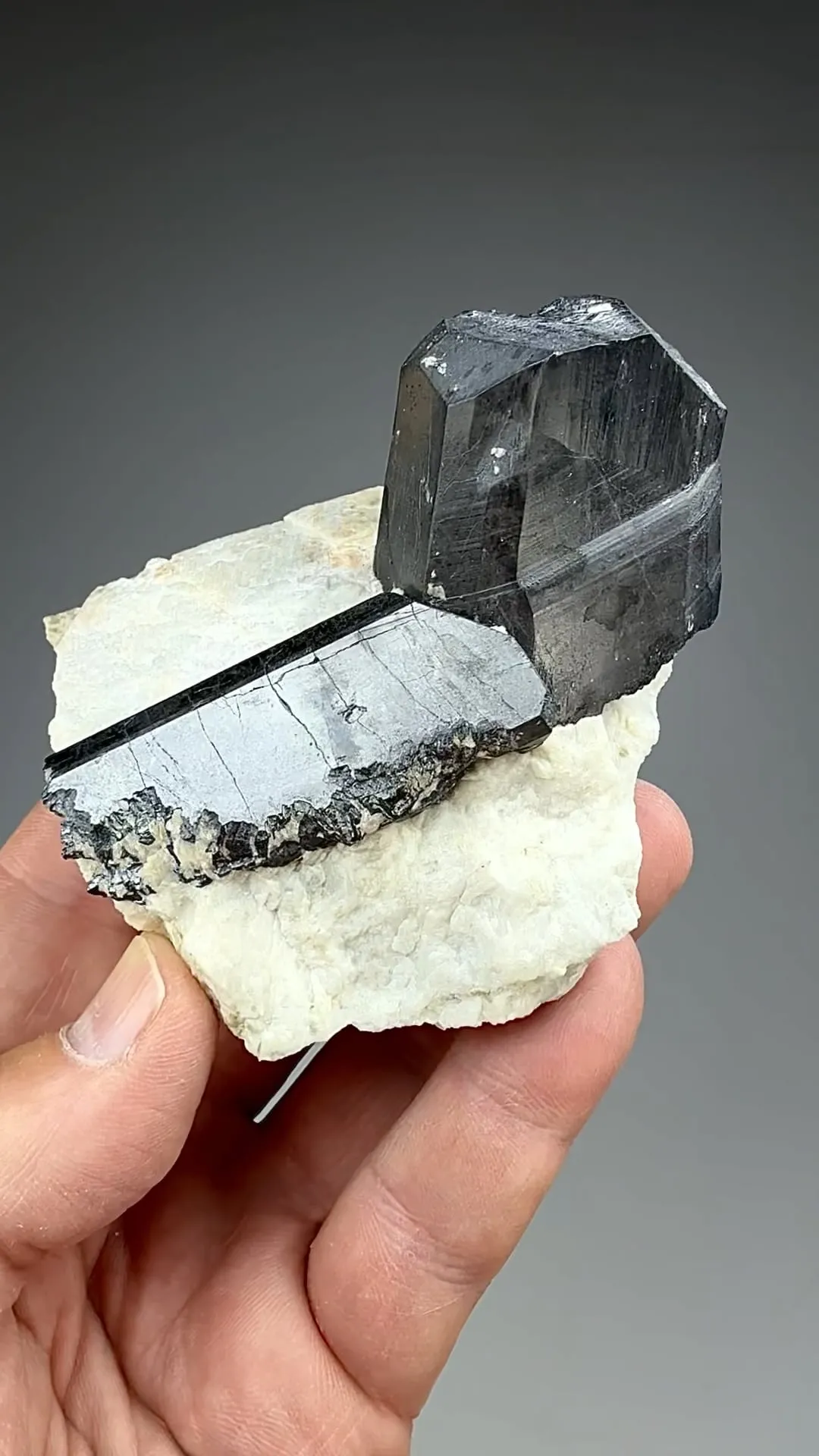 Columbite-Fe - image 2