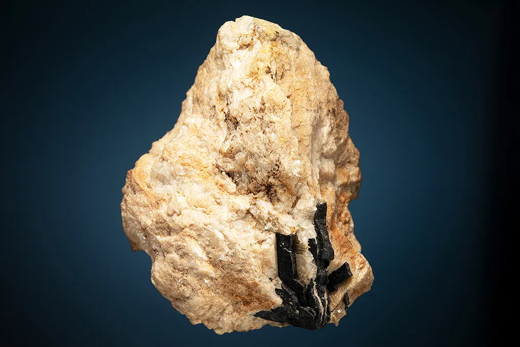 Columbite-(Fe) - image 3