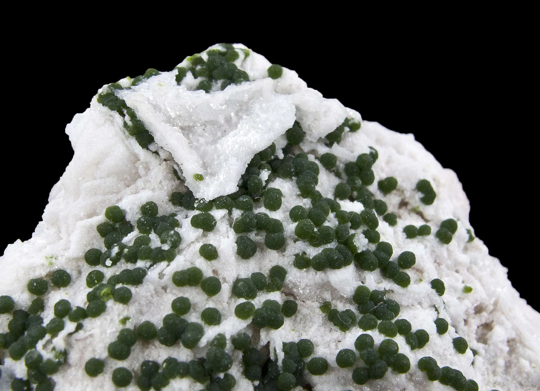 Conichalcite on Dolomite - image 2