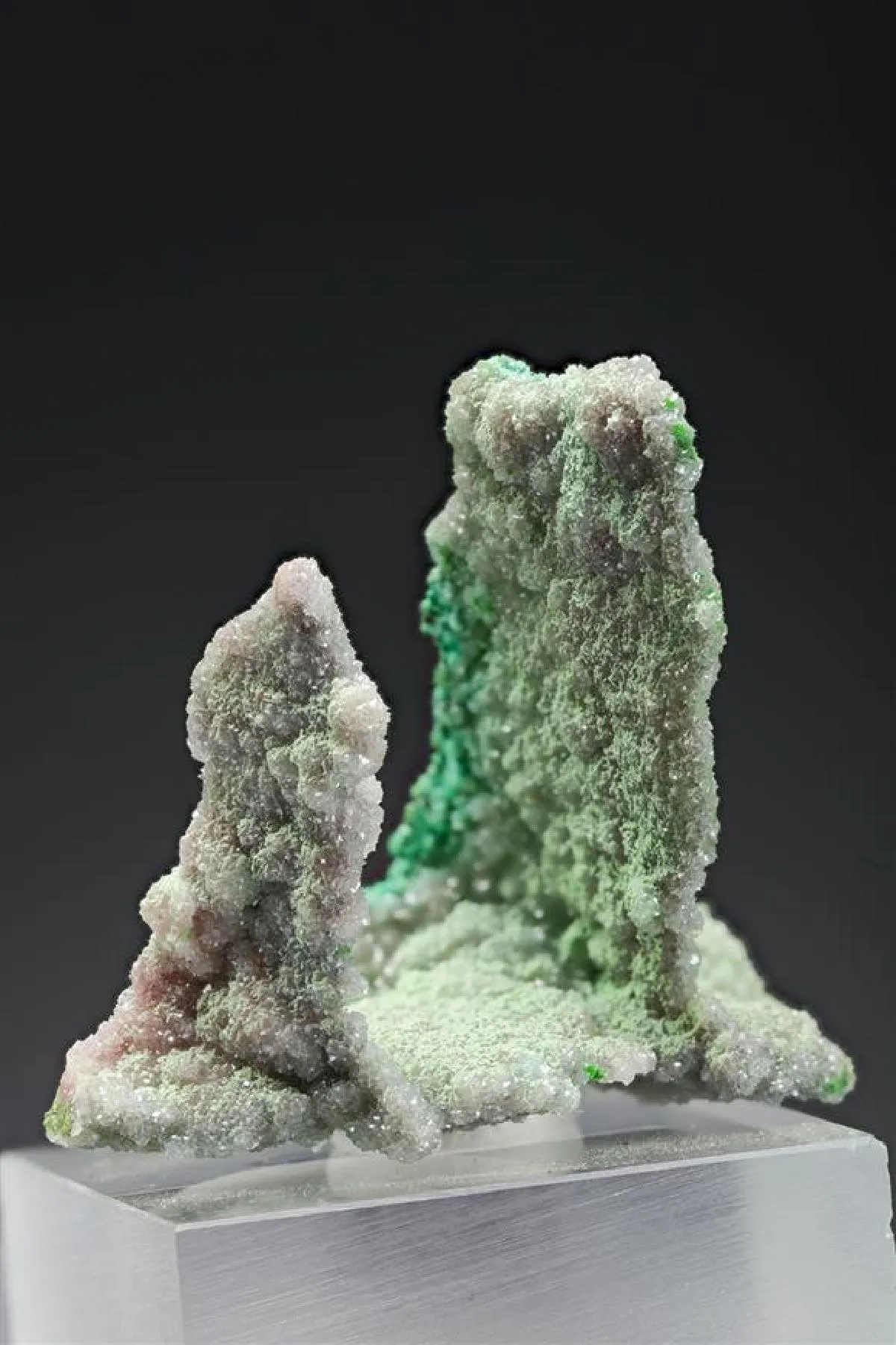 Conichalcite ON Dolomite - image 1