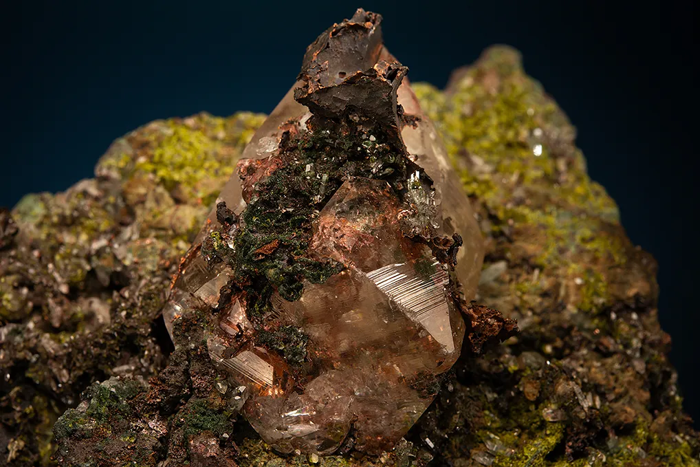 Copper in Calcite on Epidote - image 2