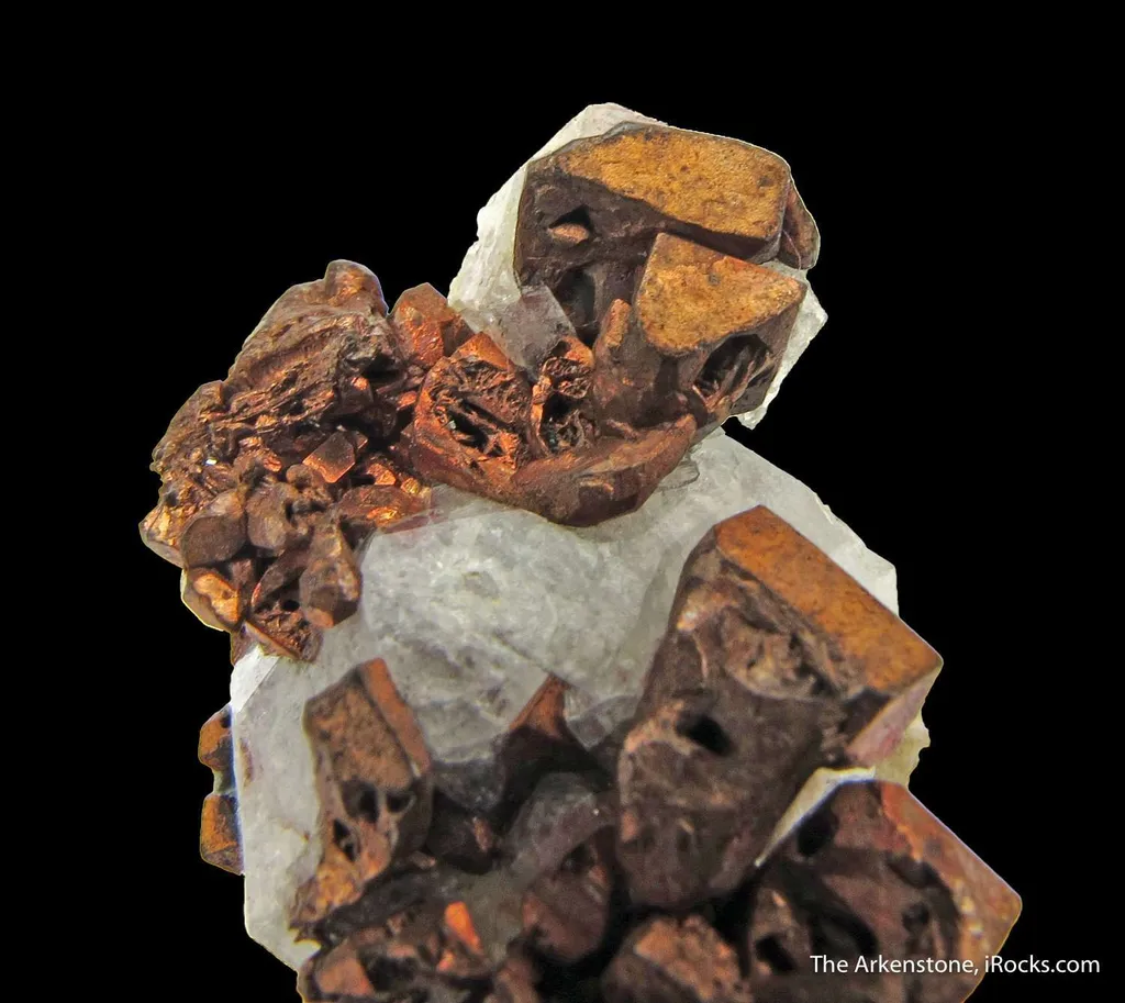 Copper on Analcime image