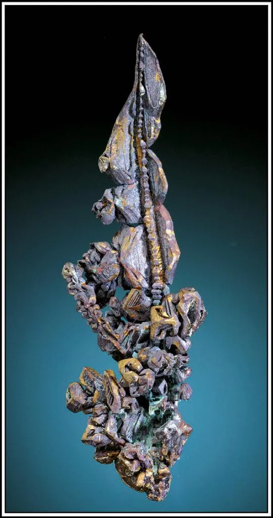 Copper (Spinel-law twin) image