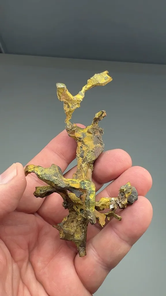 Copper with Analcime - image 2