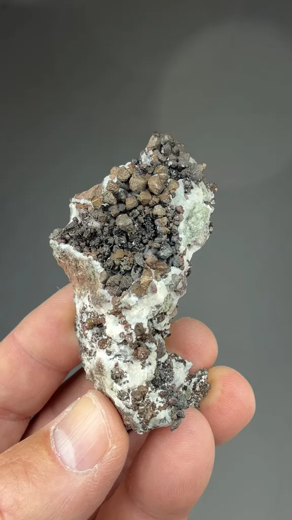 Copper with Calcite - image 2