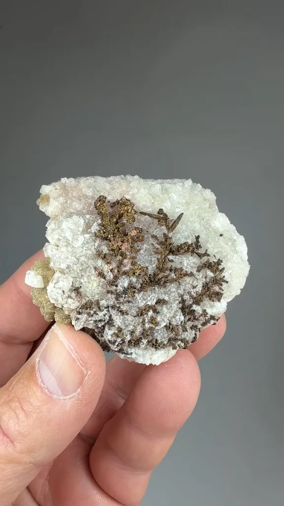 Copper with Calcite - image 2