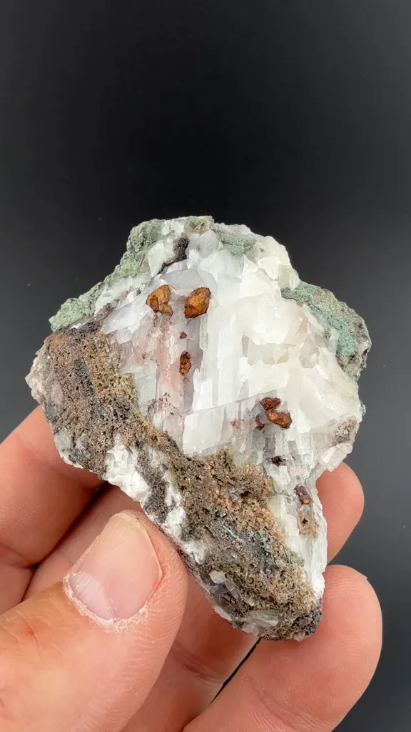 Copper with Calcite image