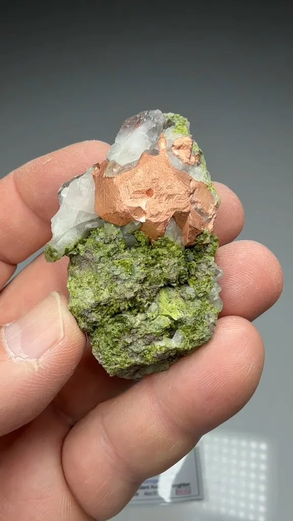Copper with Epidote - image 2