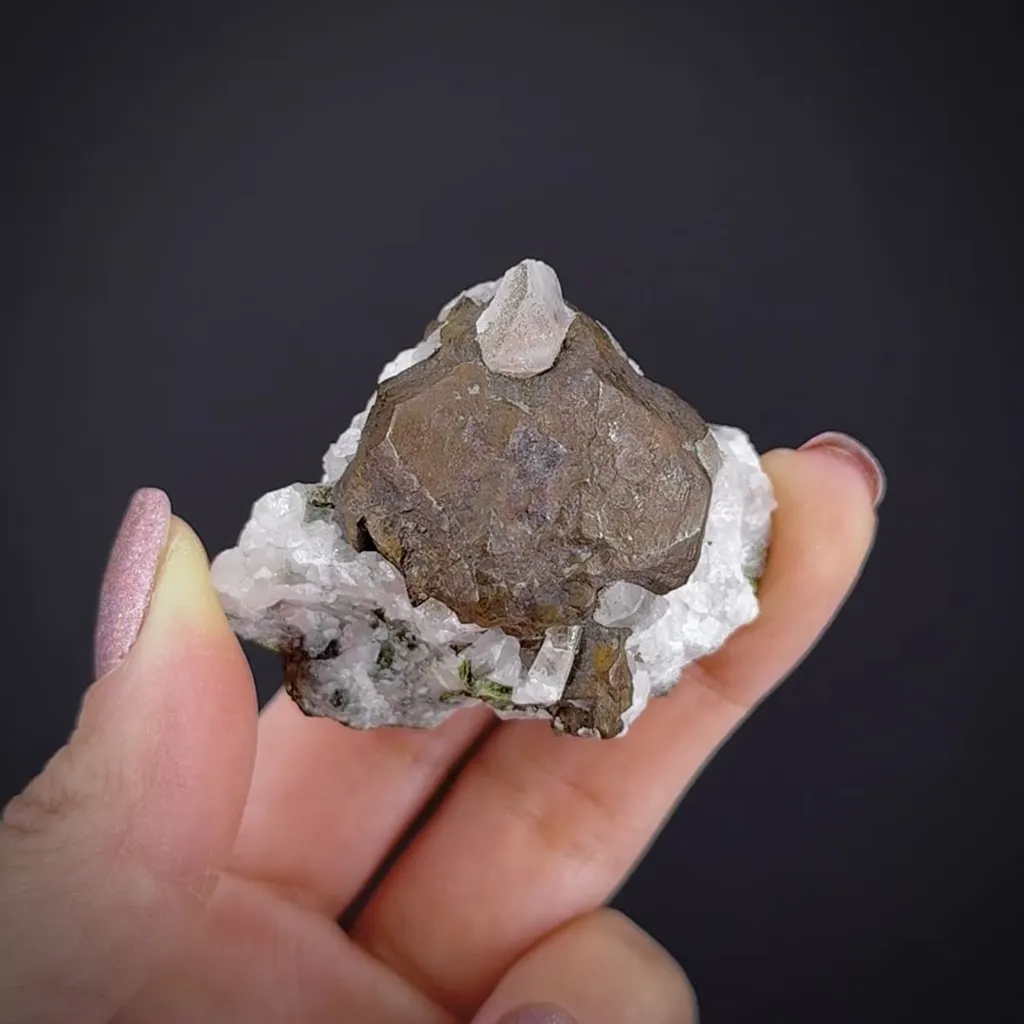 Copper with Tenorite & Calcite image