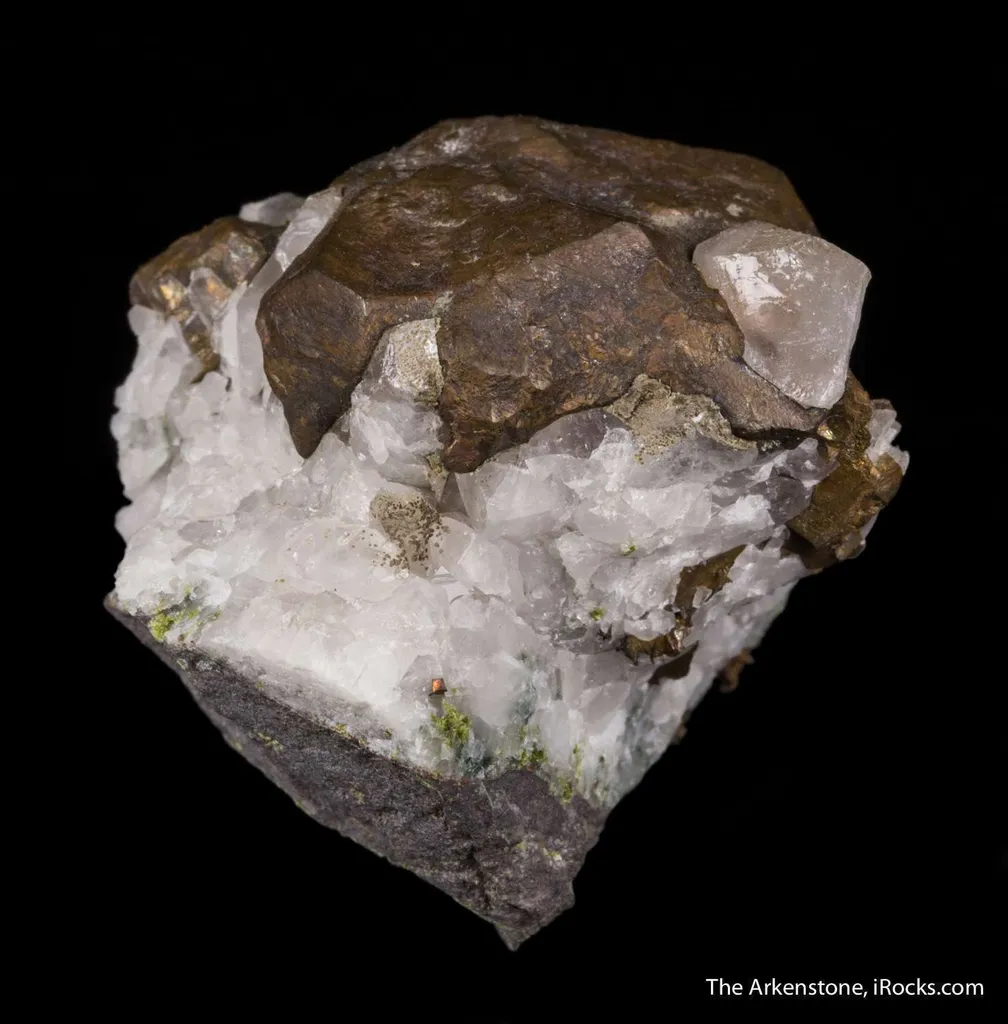 Copper with Tenorite coating and Calcite - image 7