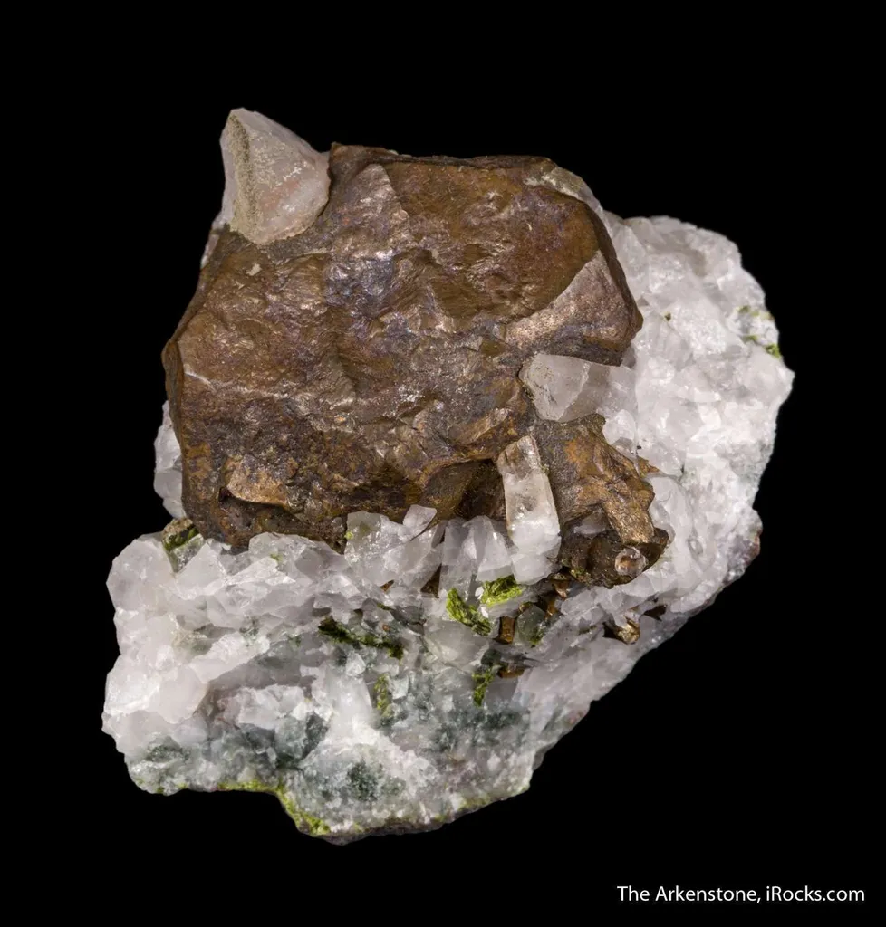 Copper with Tenorite coating and Calcite - image 3