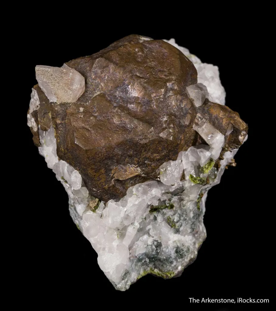 Copper with Tenorite coating and Calcite - image 4