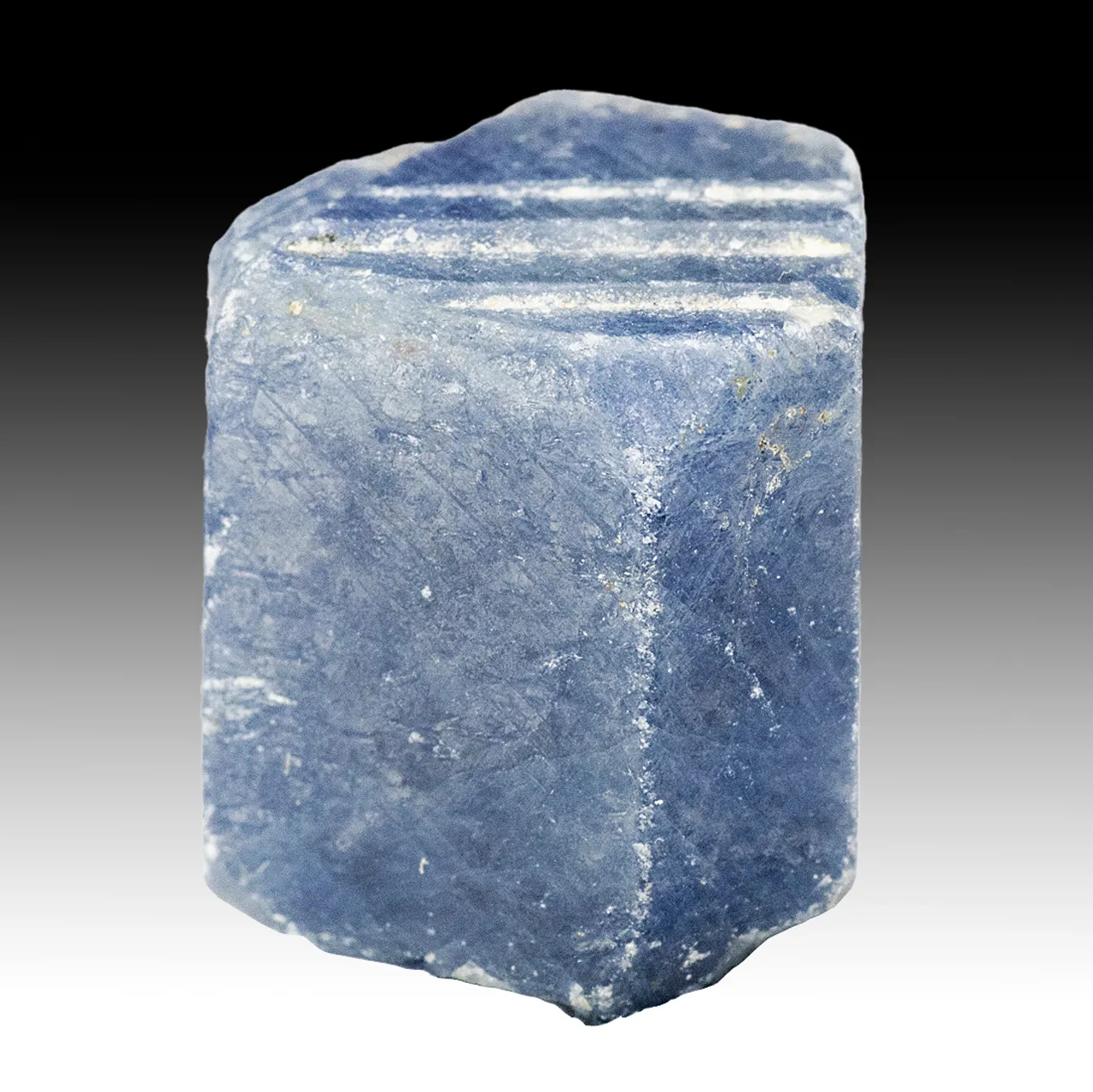 Corundum - image 1