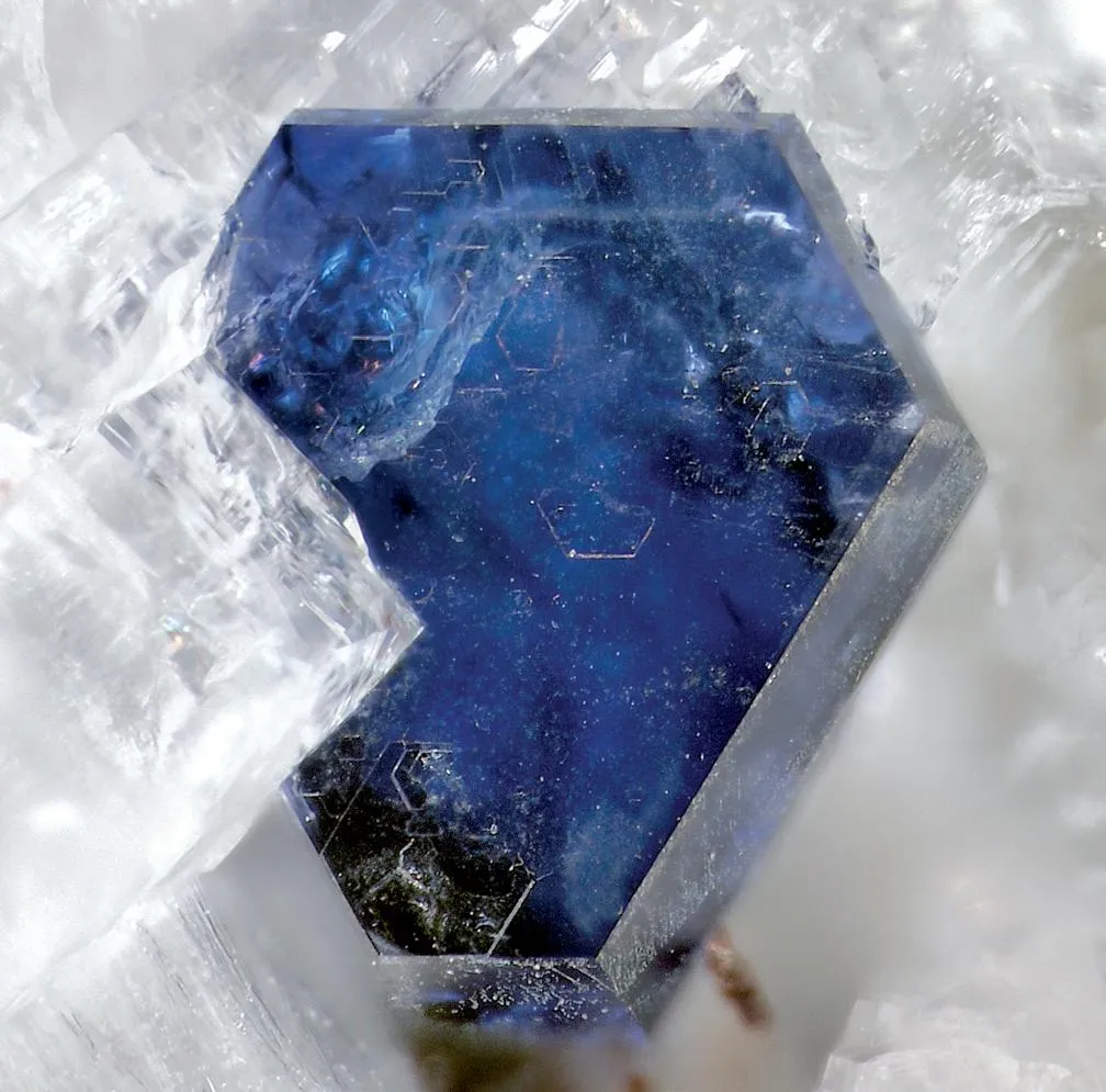 Corundum - image 1