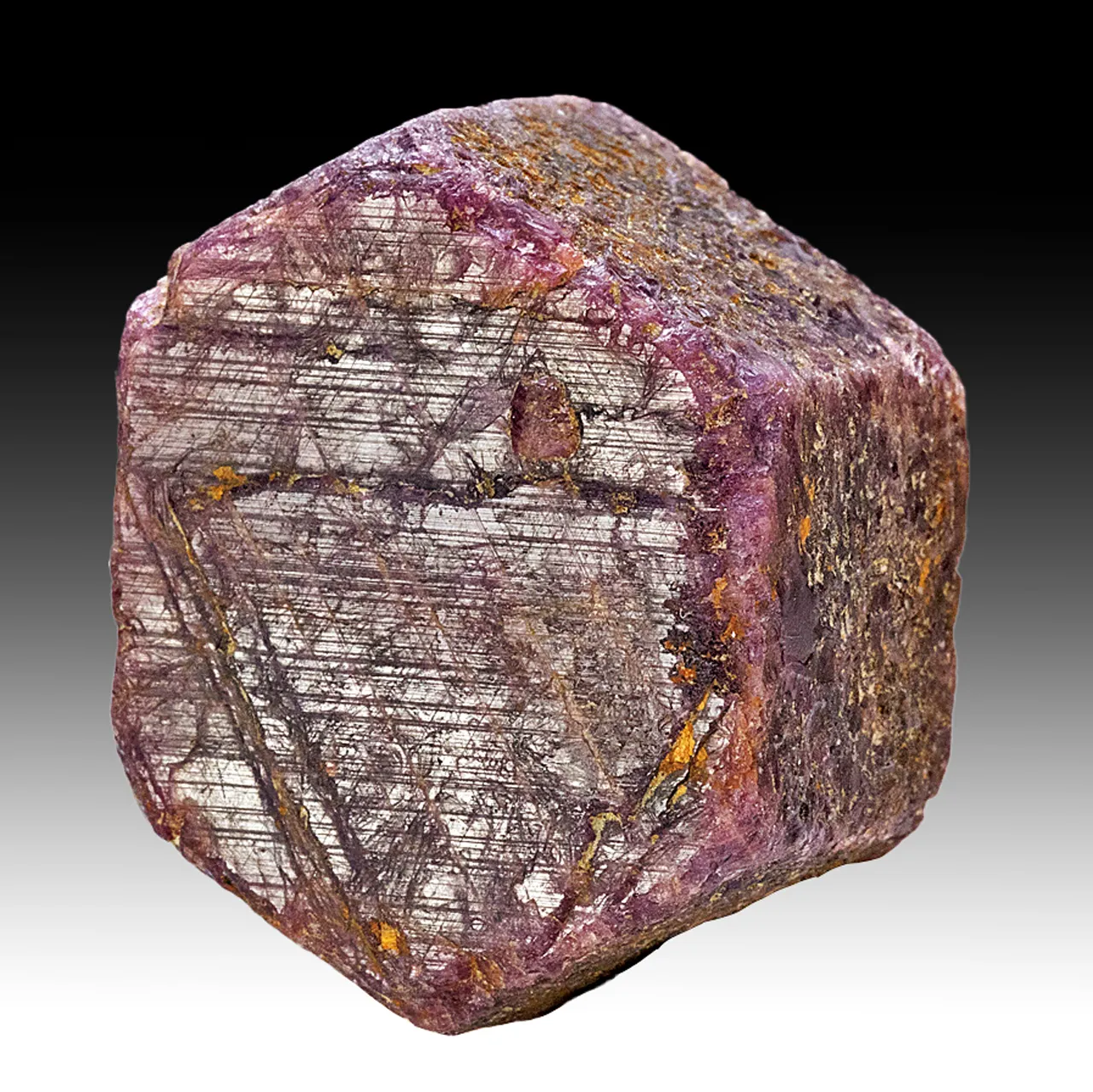 Corundum - image 1