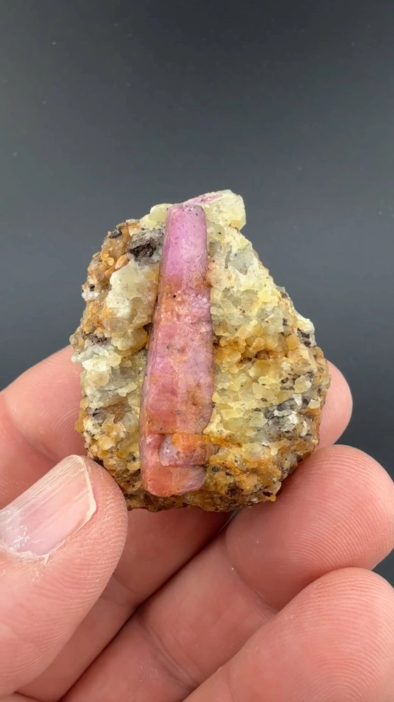 Corundum - image 2
