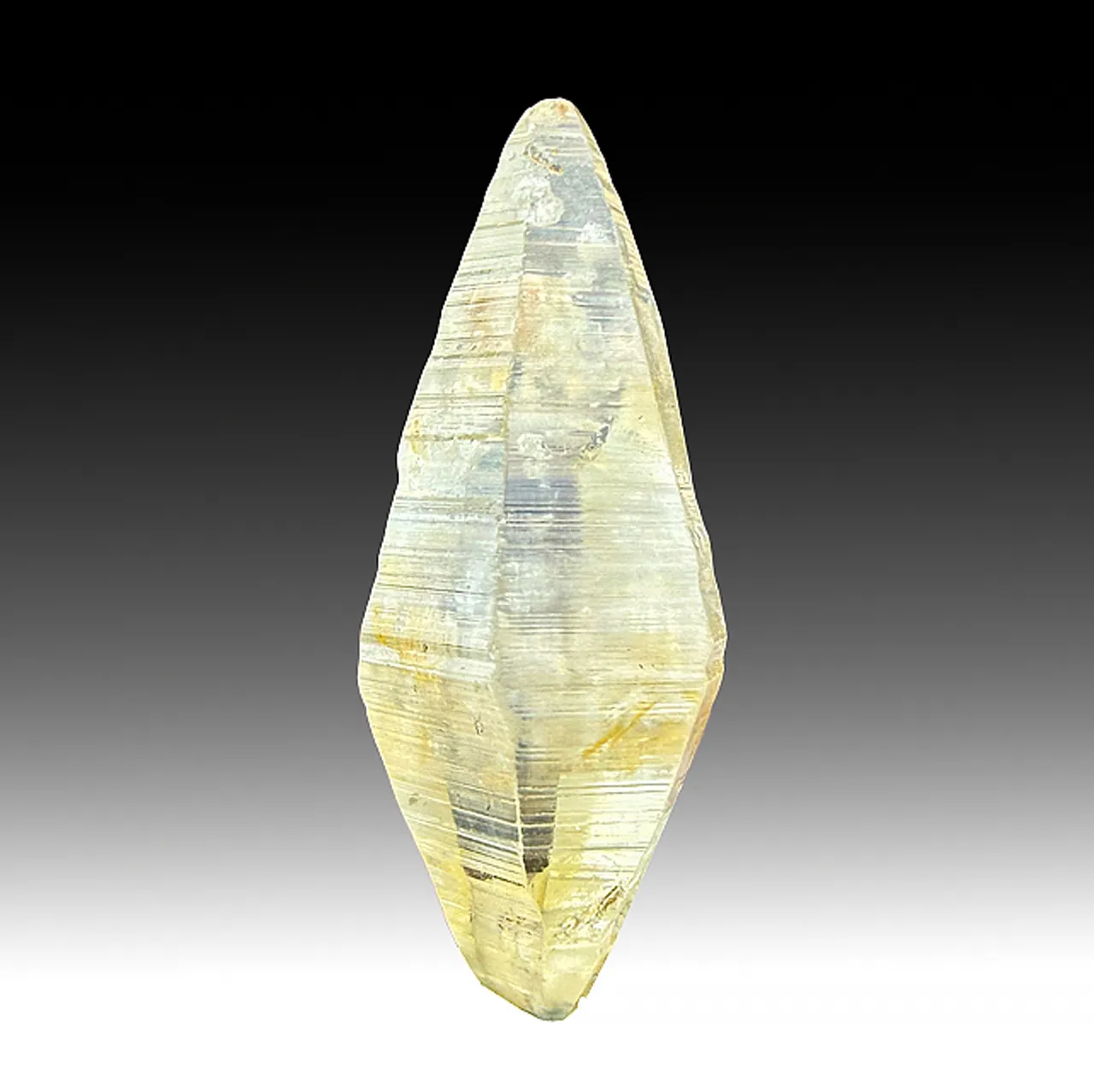 Corundum - image 1