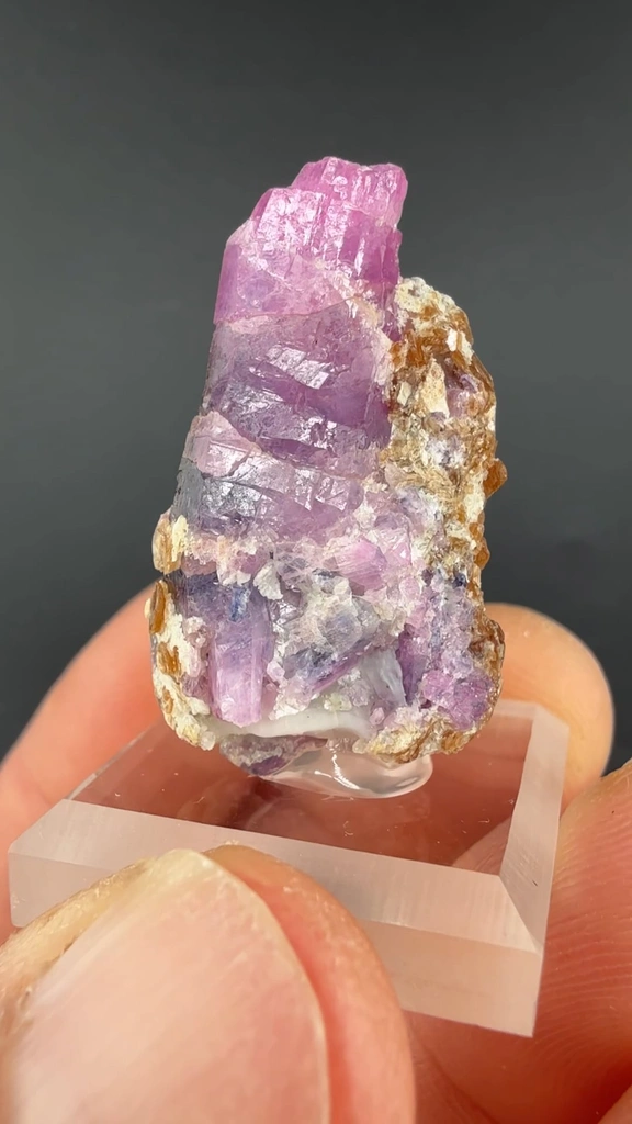 Corundum - image 2