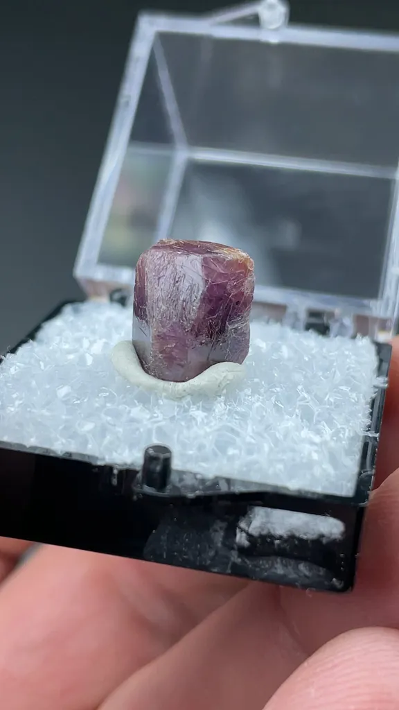 Corundum - image 2