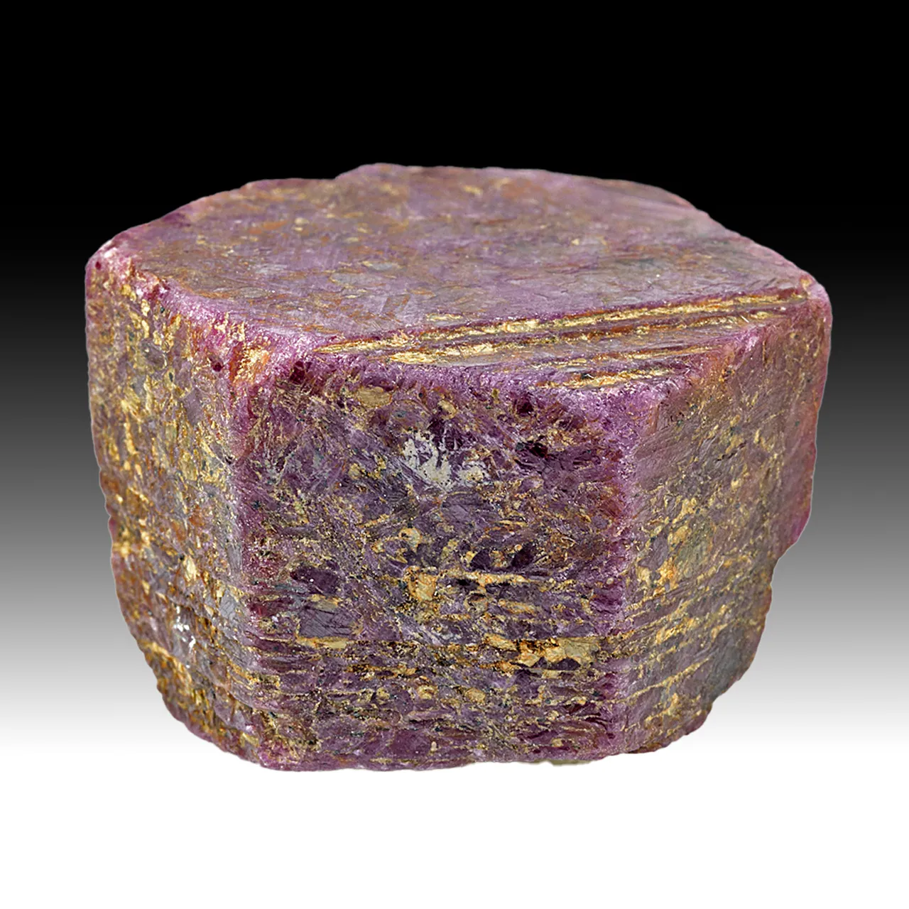 Corundum - image 1