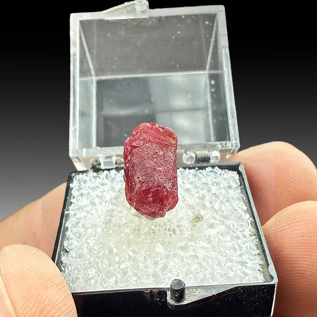 Corundum image