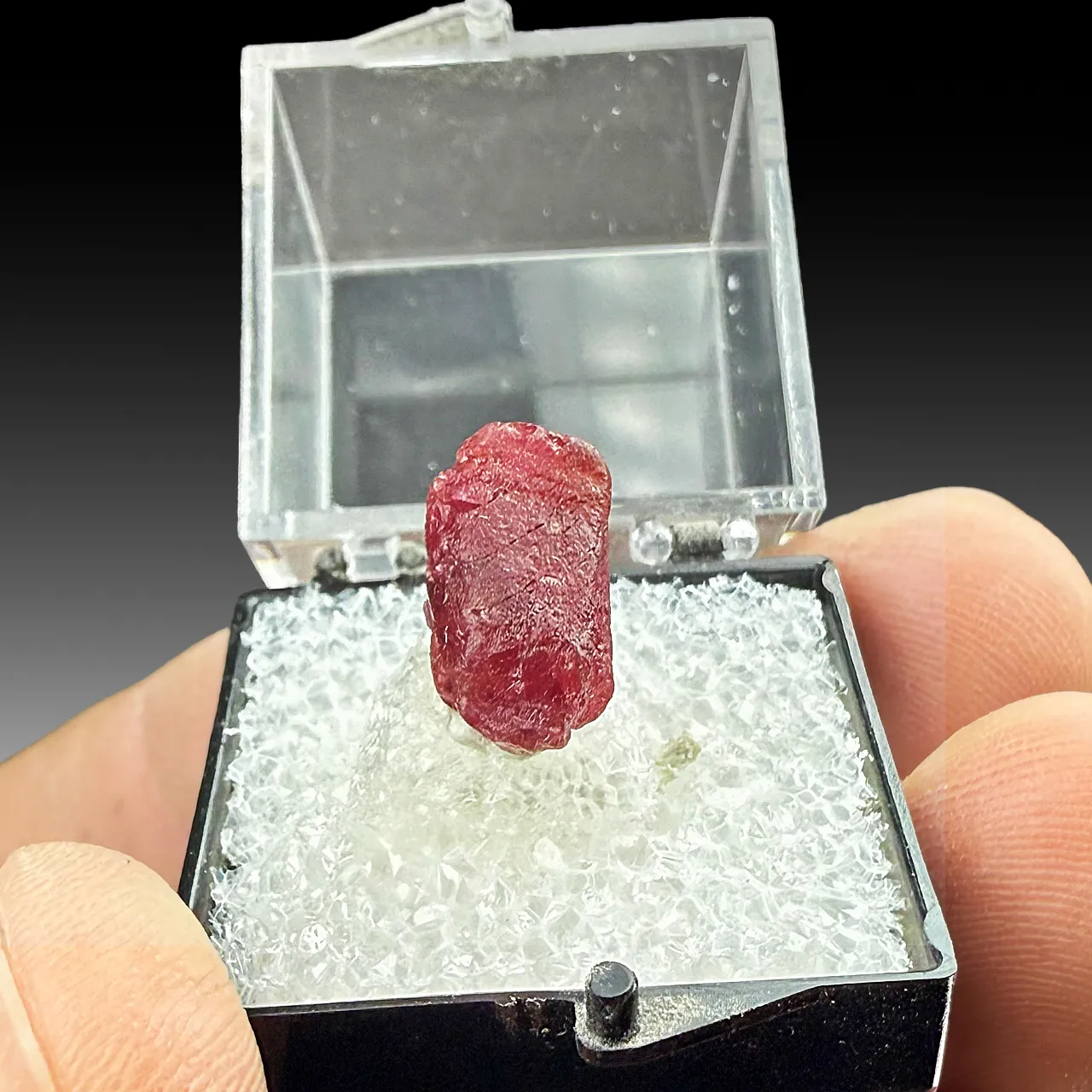 Corundum - image 1