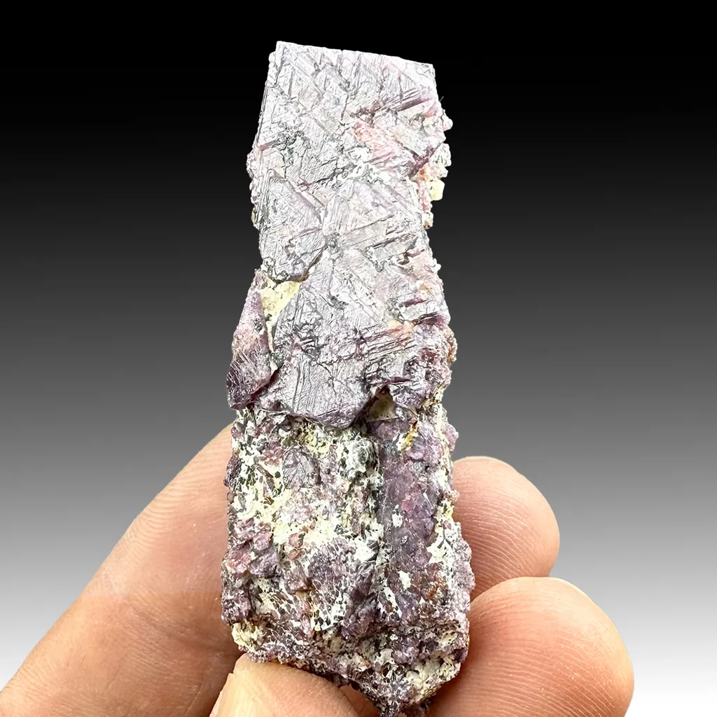 Corundum image