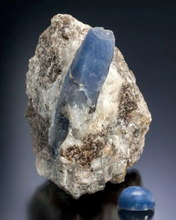 Corundum image
