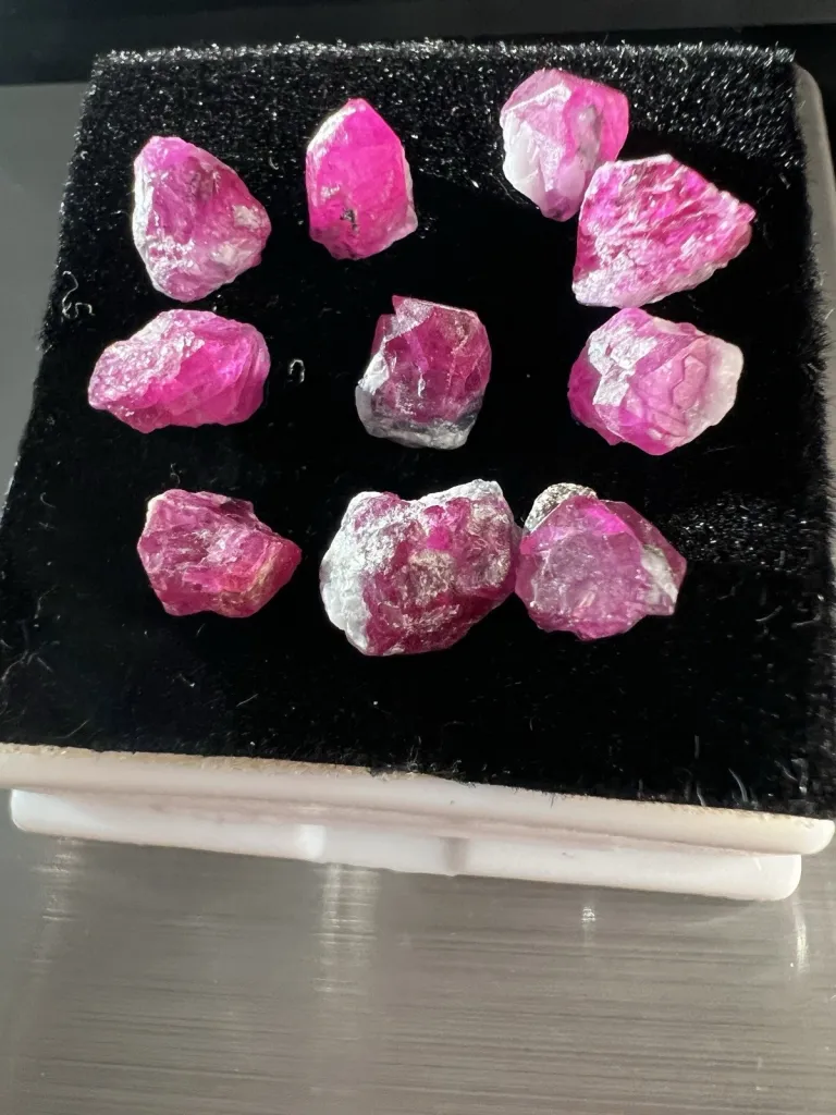 Corundum from Afghanistan - 10019 image