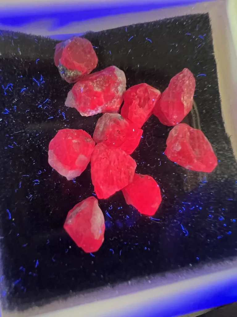 Corundum from Afghanistan - 10019 - image 2