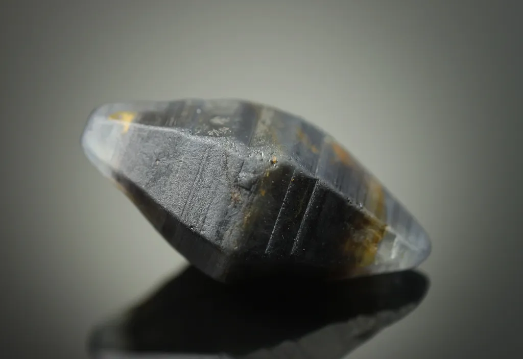 Corundum from Sri Lanka, Sabaragamuwa Province, Ratnapura image