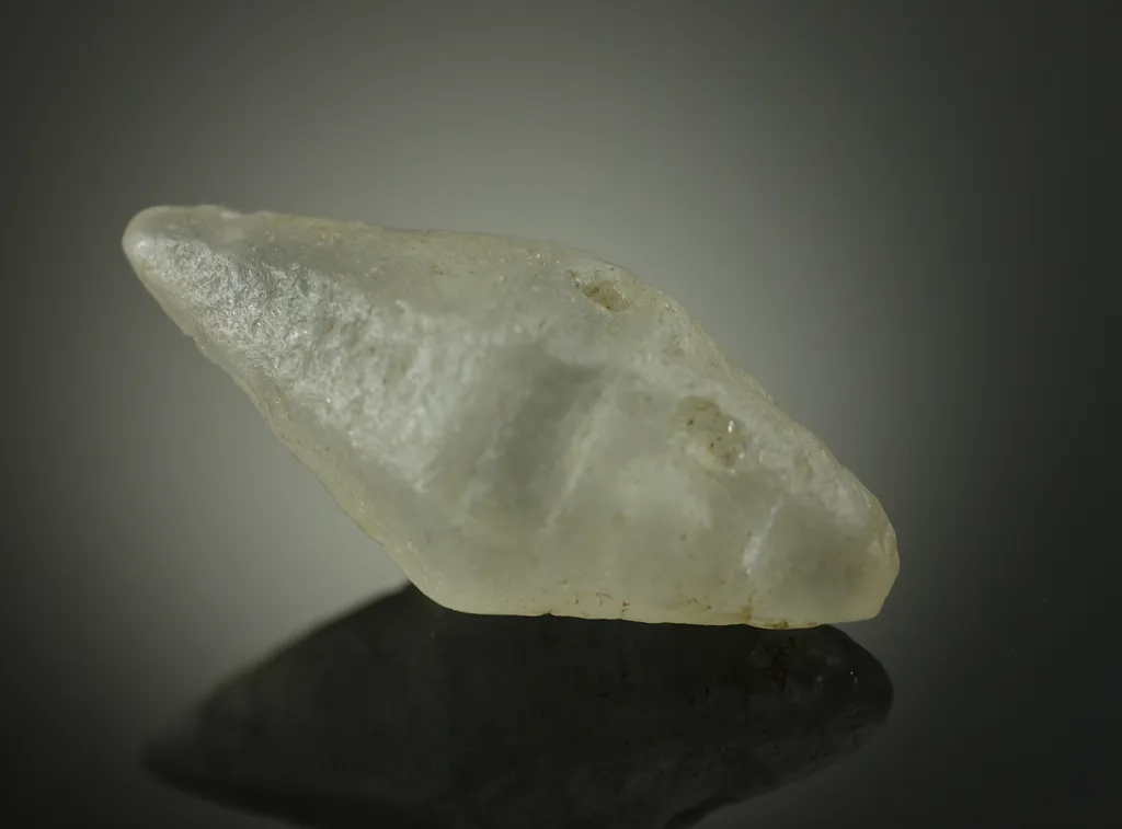 Corundum from Sri Lanka, Sabaragamuwa Province, Ratnapura image