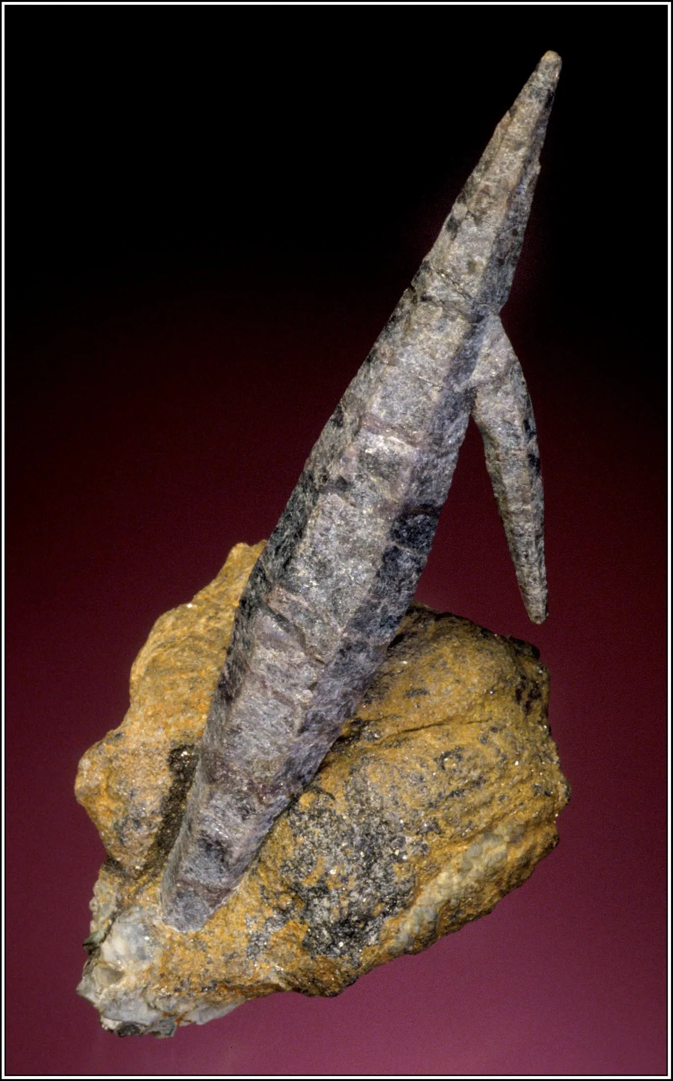 Corundum (Sapphire) - image 1