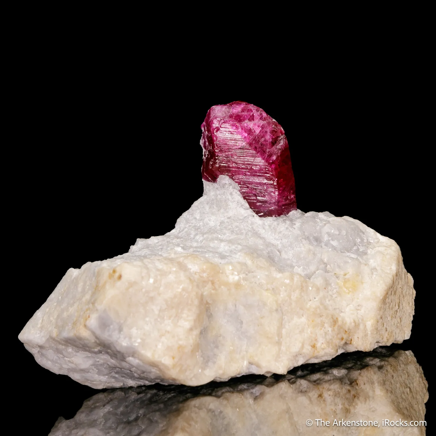 Corundum var. Ruby - image 6