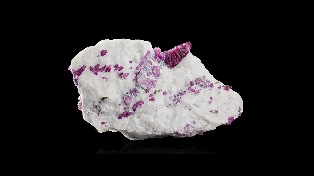 Corundum (var. Ruby) image