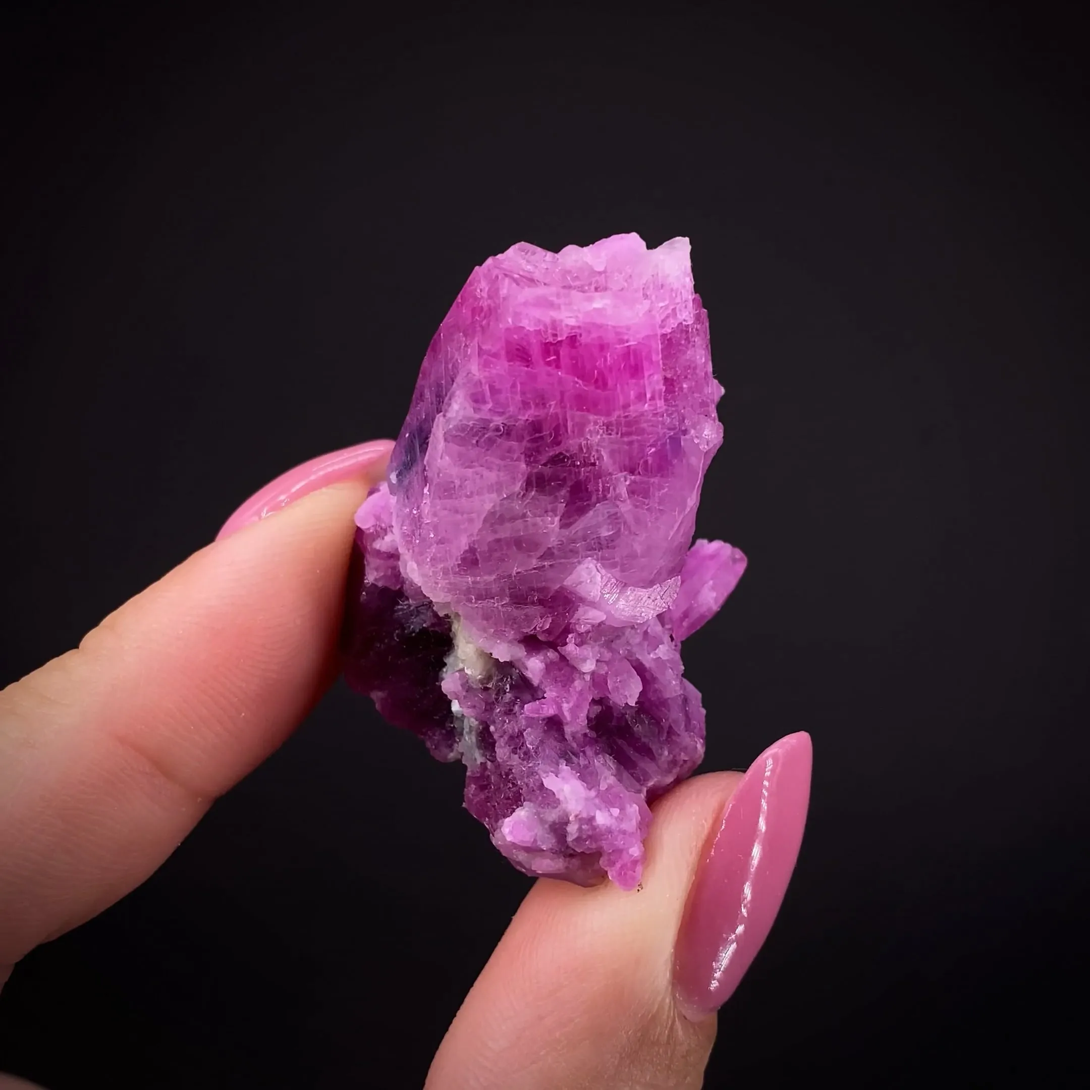 Corundum var. Ruby - image 2