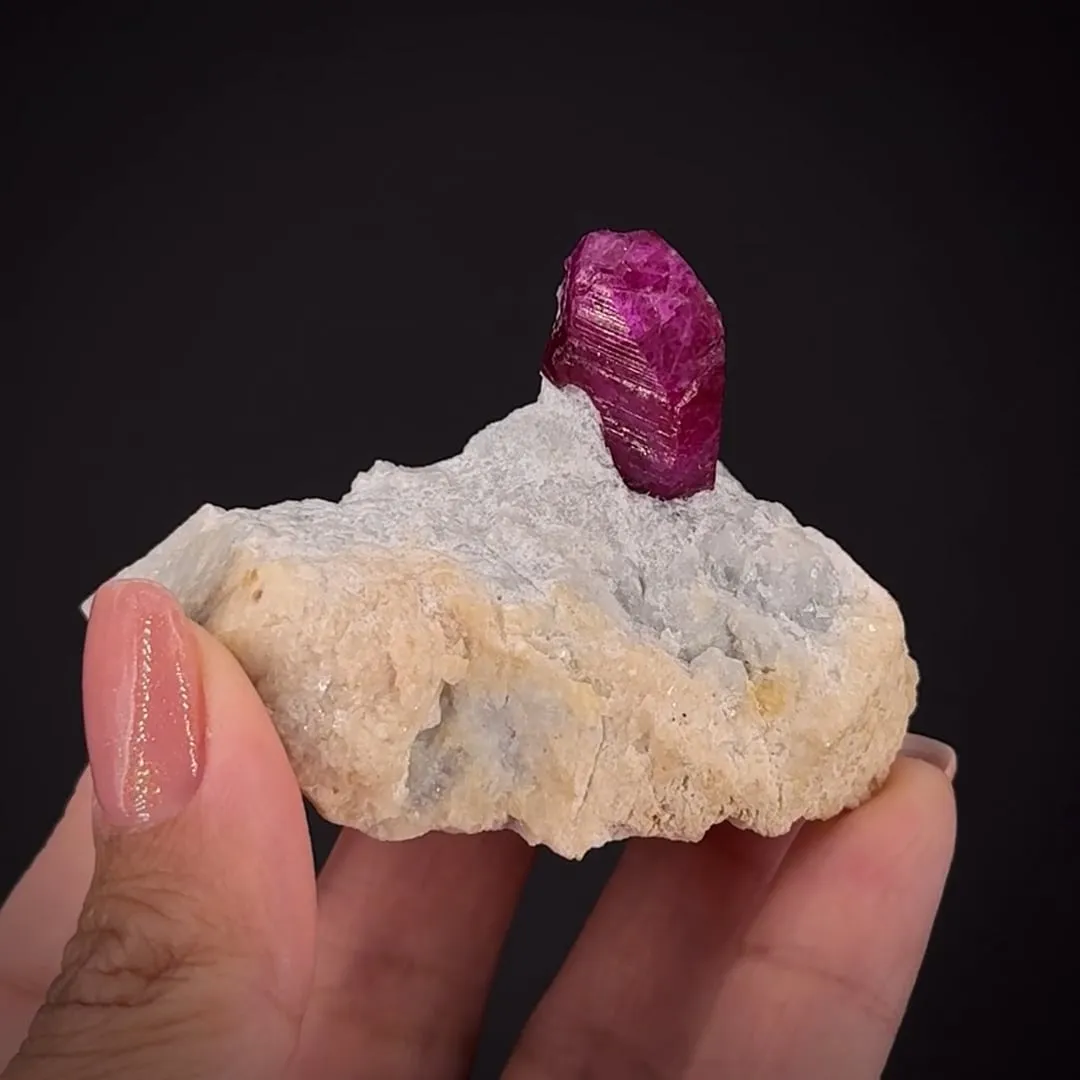 Corundum var. Ruby - image 2