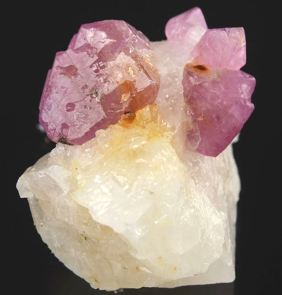 Corundum var. Ruby - image 5