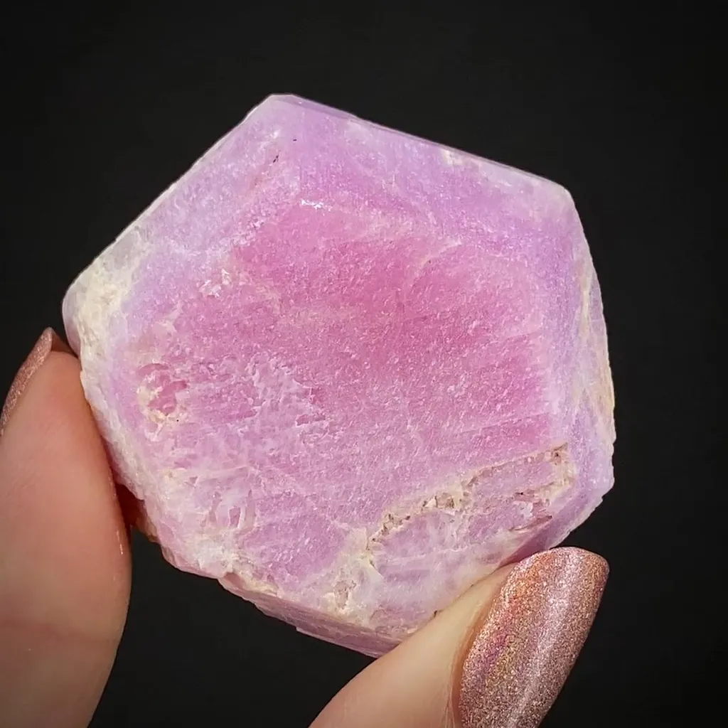 Corundum var. Ruby image