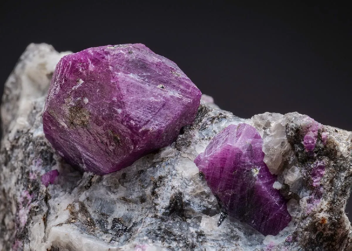 Corundum var. Ruby - image 1