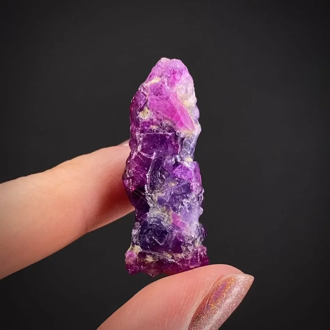 Corundum var. Ruby - image 1