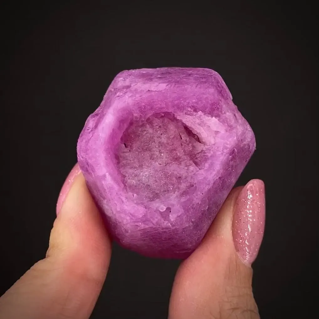 Corundum var. Ruby - image 2