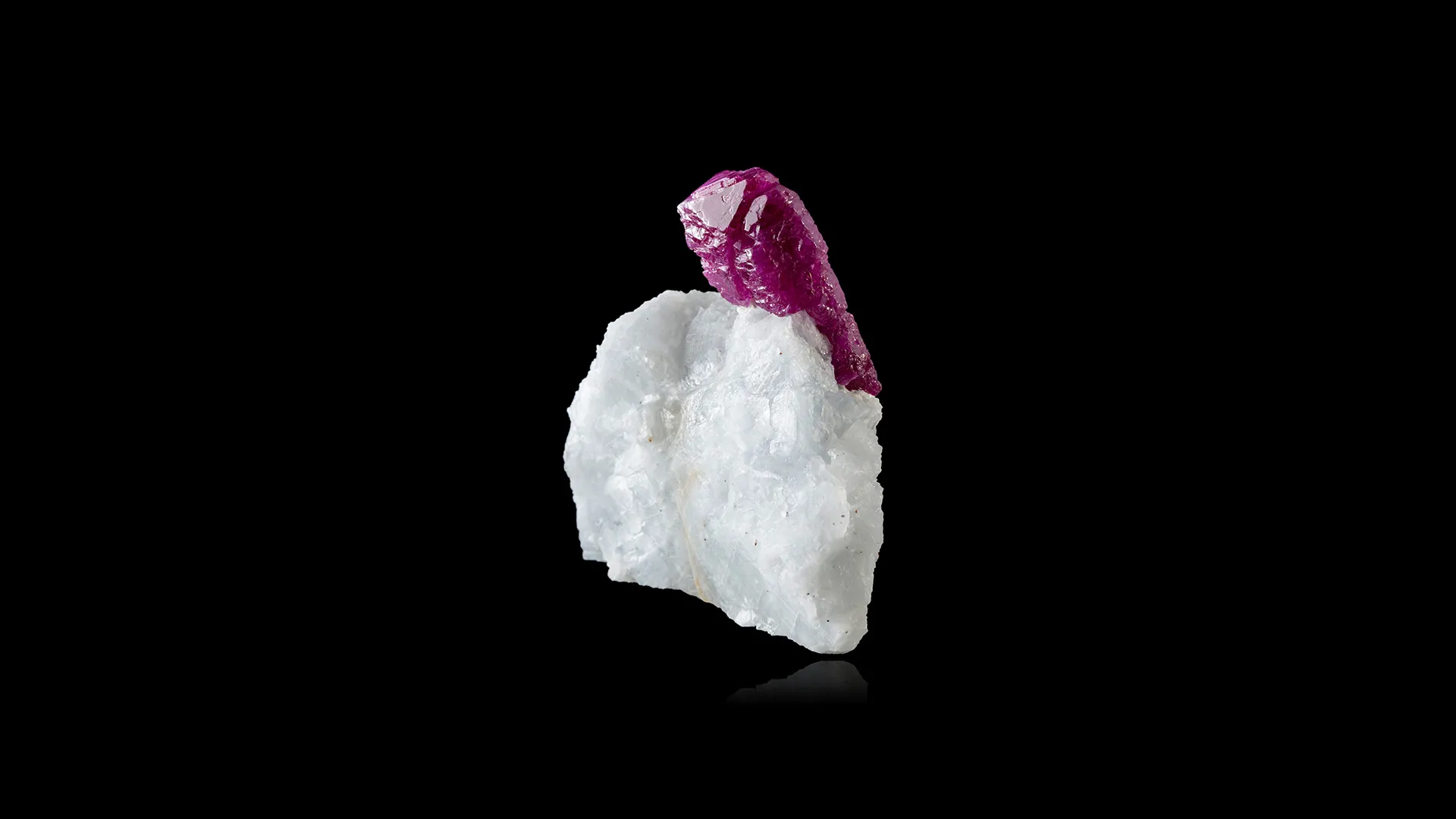 Corundum (var. Ruby) - image 1