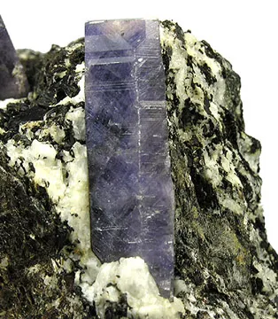 Corundum (Var: Sapphire) - image 2