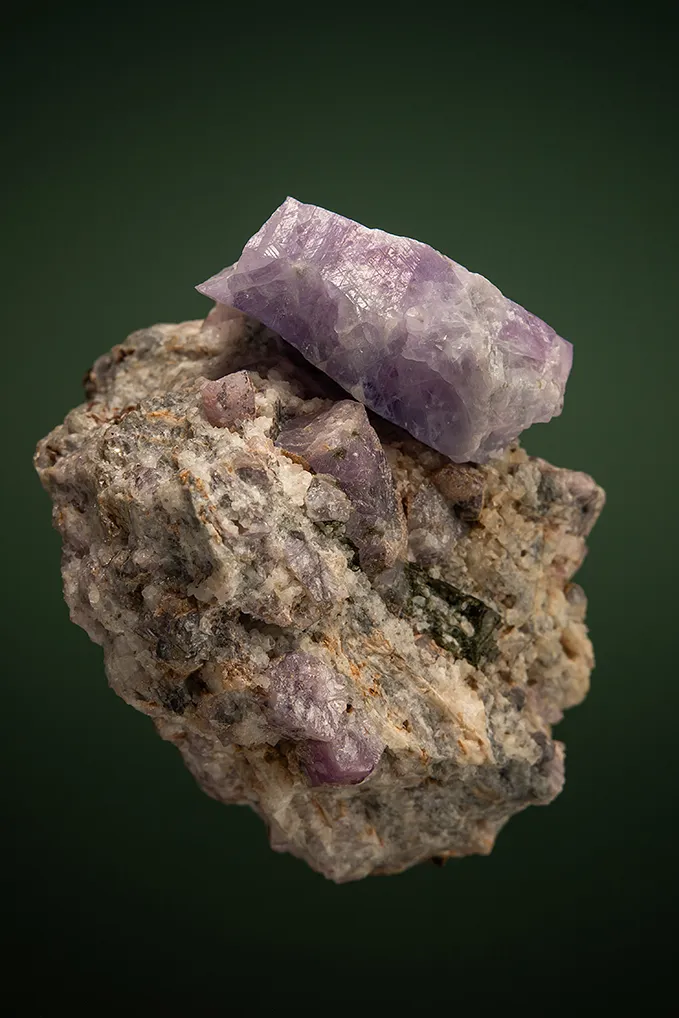 Corundum var. Sapphire image